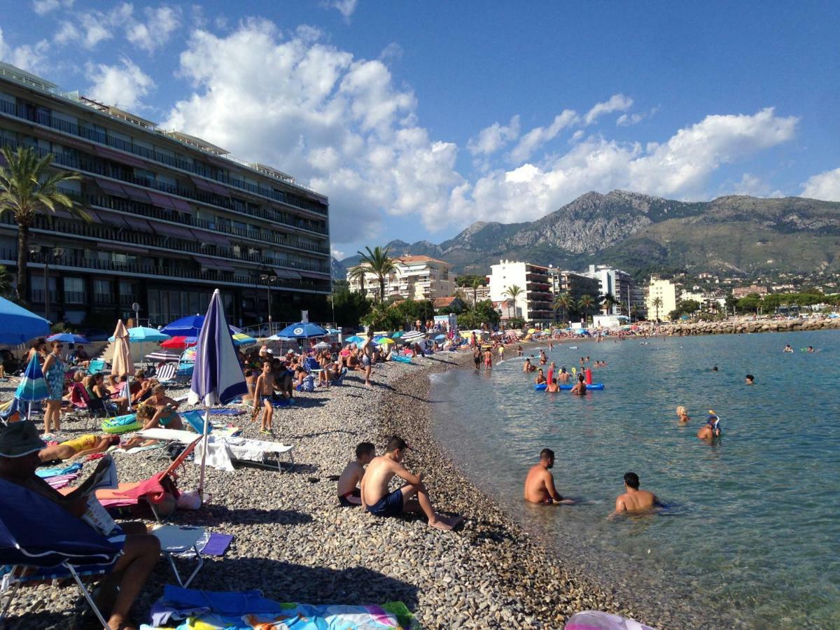Appartamento Les Caroubiers Roccabruna Esterno foto
